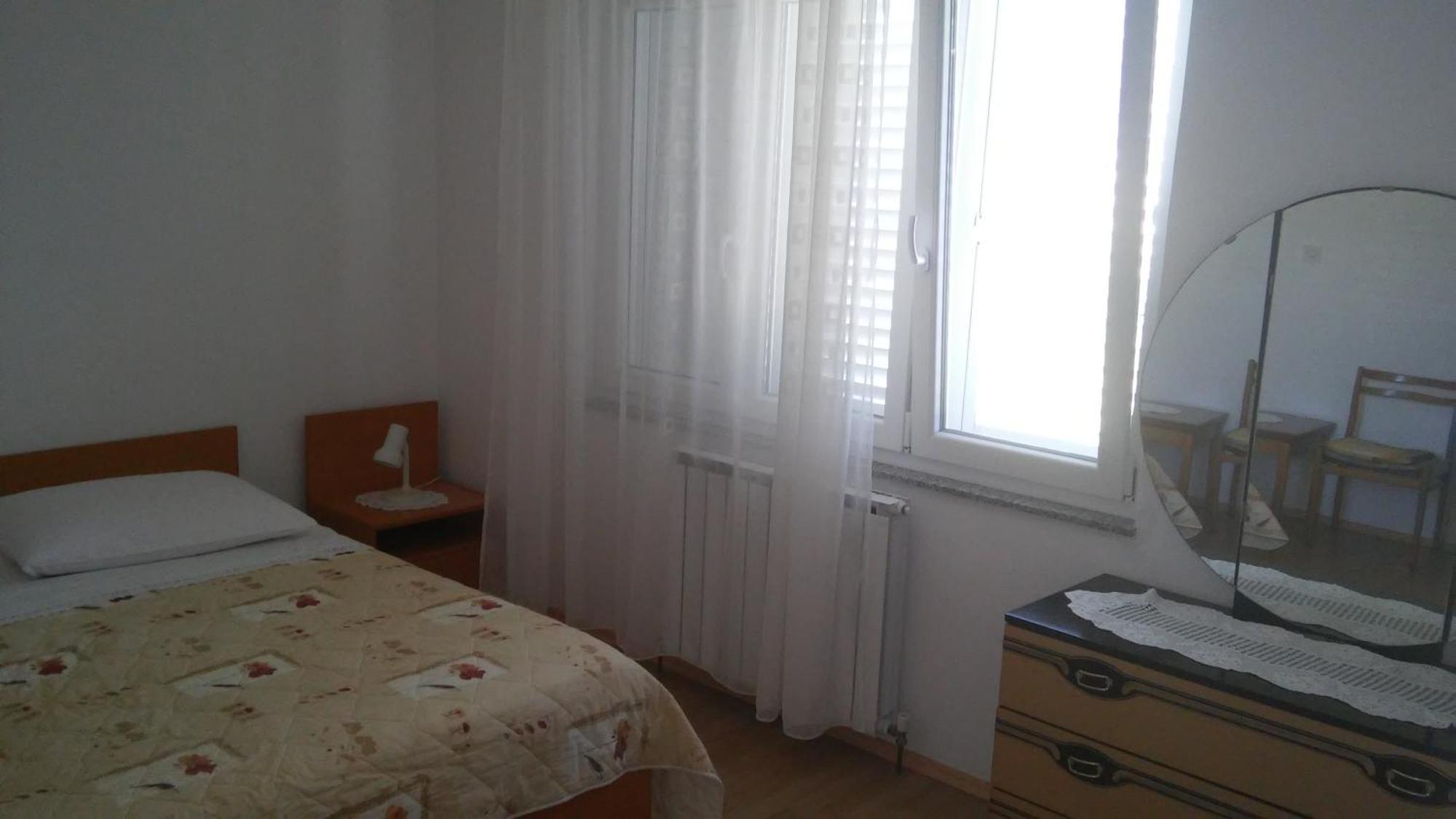 Apartments With A Parking Space Supetarska Draga - Donja, Rab - 11237 Zimmer foto